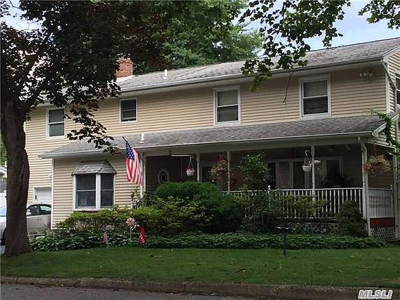 5th image of 2 Porterfield Ct