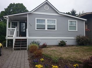 710 N 73rd St, Seattle, WA 98103