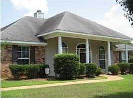 1st image of 916 Eagles Nest Dr