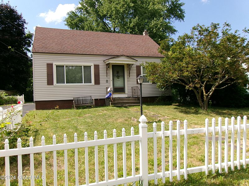 2nd image of 8 Elmwood Street