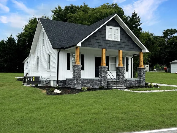 234 Mayfield Rd, Danville, VA 24541