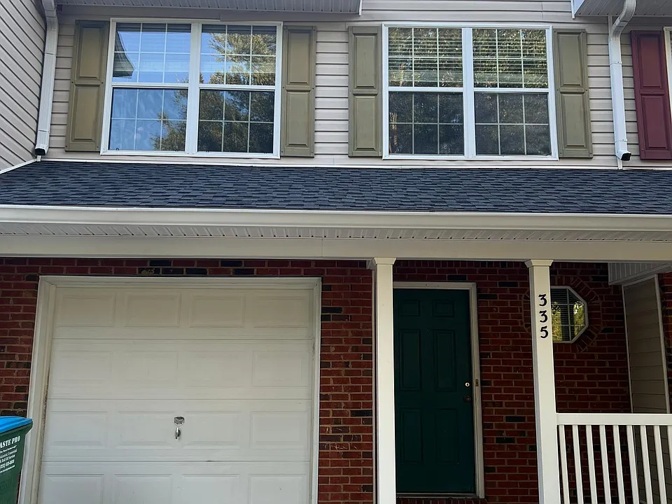 335 Crooked Pine Trl