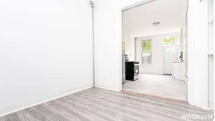 Rented by Nooklyn NYC LLC | media 16