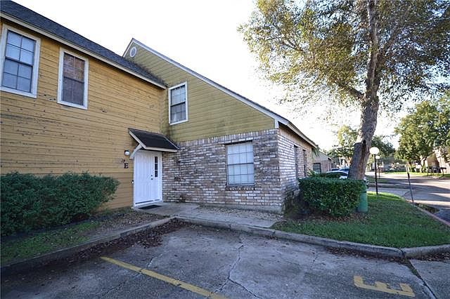 1st image of 1500 W Esplanade Ave APT 27E
