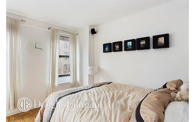 Sold by Douglas Elliman | media 5