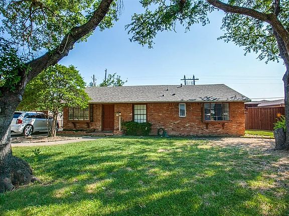 5th image of 307 S Lindale Ln