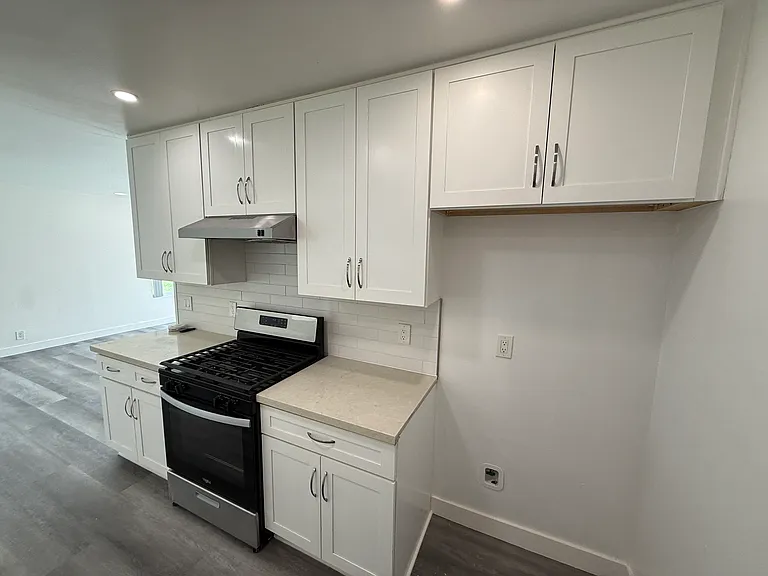 413 N Tustin Ave #A — Photo 3