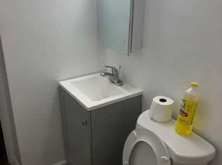 7300 18th Ave APT 102, Hyattsville, MD 20783