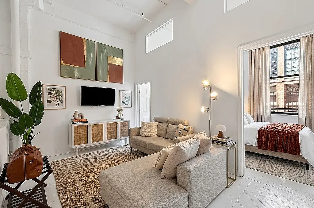 57 Jay Street — Photo 2
