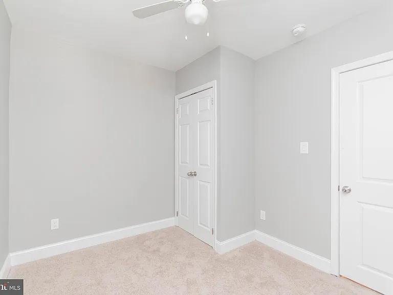 3138 Tilton St — Photo 21