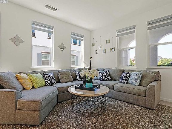 5th image of 2736 Cannara Ln Unit 6