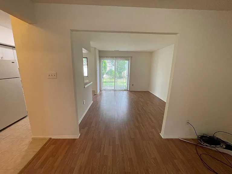 2815 Forsythia Ct — Photo 18