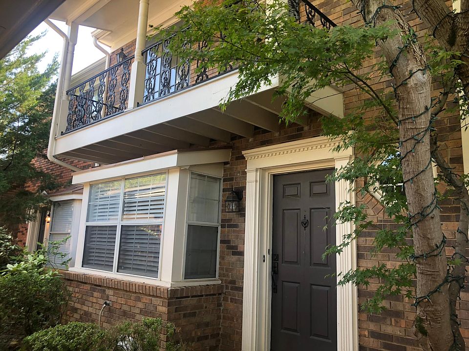 1st image of 1709 Saint Charles Pl