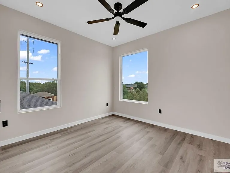 3330 Calle Bolivia — Photo 17