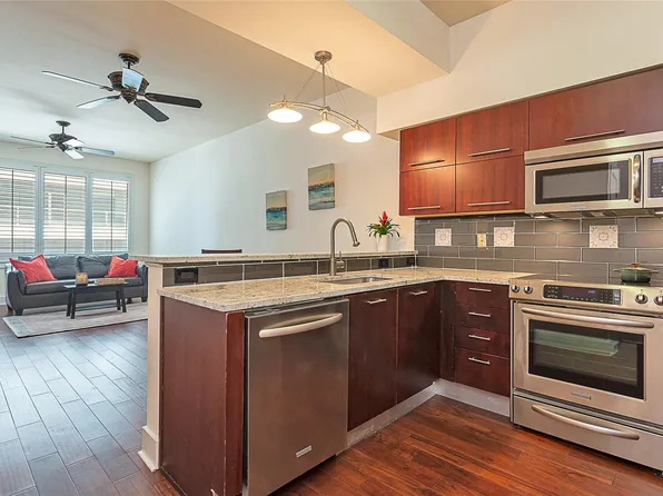 603 Davis St APT 1506, Austin, TX 78701
