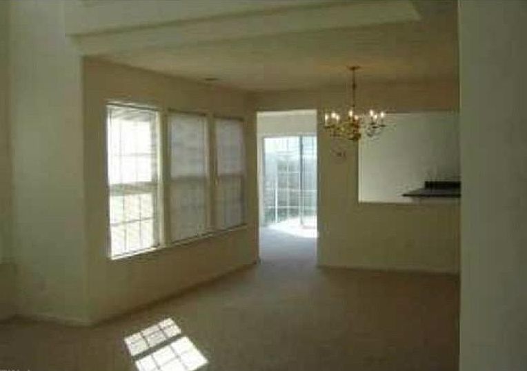 2nd image of 5465 Kiawah Ct
