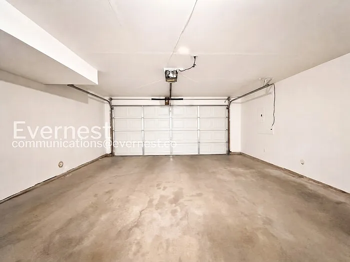 84 Spruce St #405 — Photo 24