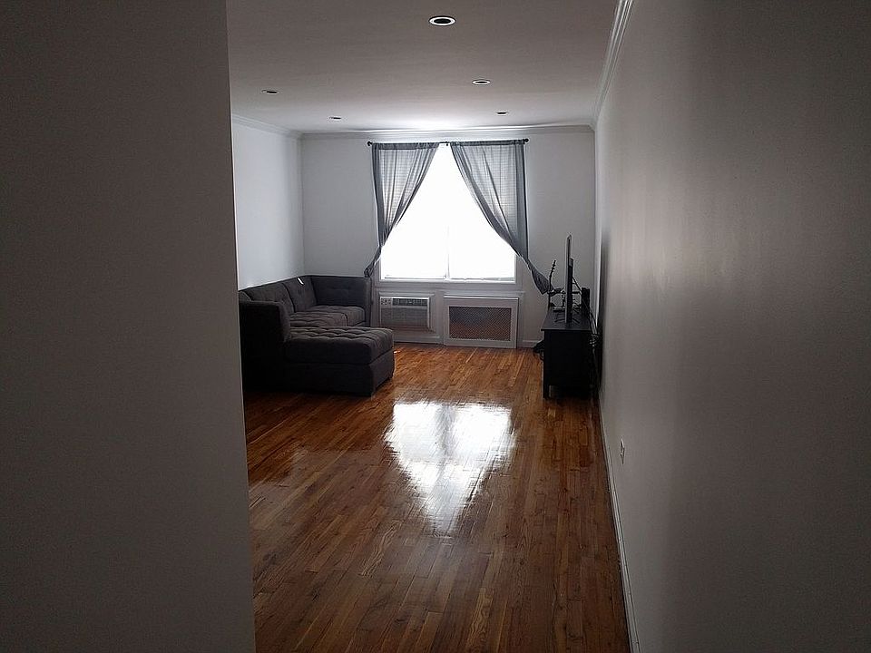 1st image of 5022 40th St APT 4