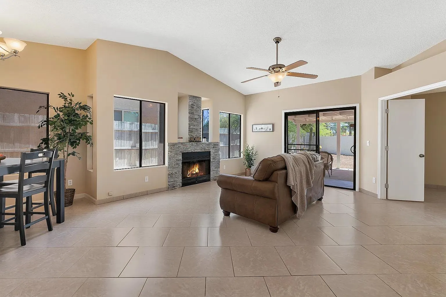 4979 W Condor Drive — Photo 2