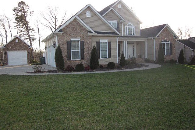 1st image of 327 Cedar Ridge Dr