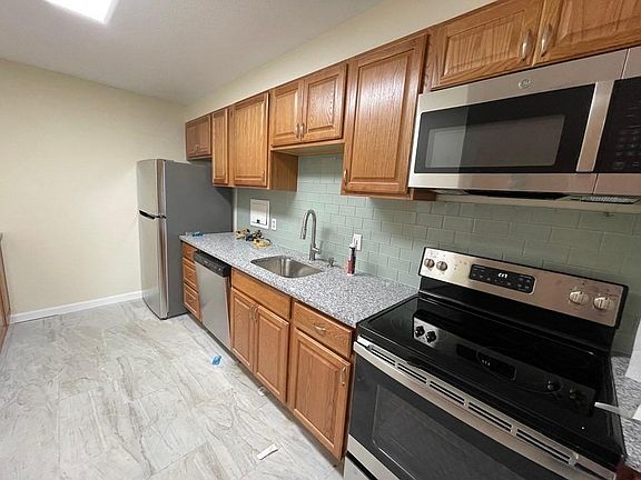 2nd image of 51 Longwood Ave #416