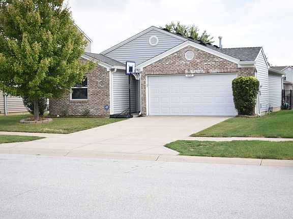 3rd image of 1719 Feather Reed Ln