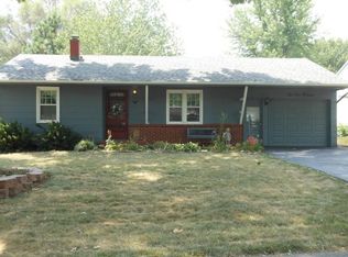 10513 E 26th St, Independence, MO 64052