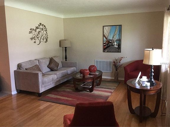 5th image of 5924 18th Ave N