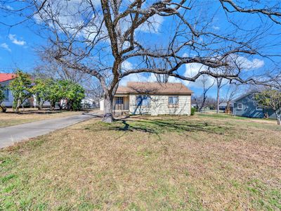 1107 Pecan St, Clifton, TX, 76634