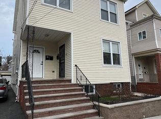 33 Harding Ter FLOOR 2, Newark, NJ 07112