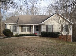 8805 Burnt Umber Dr, Charlotte, NC 28215