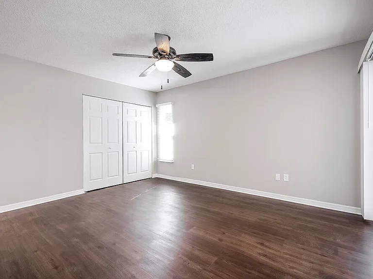 8277 Chesebro Ave — Photo 6
