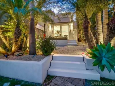 2318 Chalcedony St, San Diego, CA, 92109