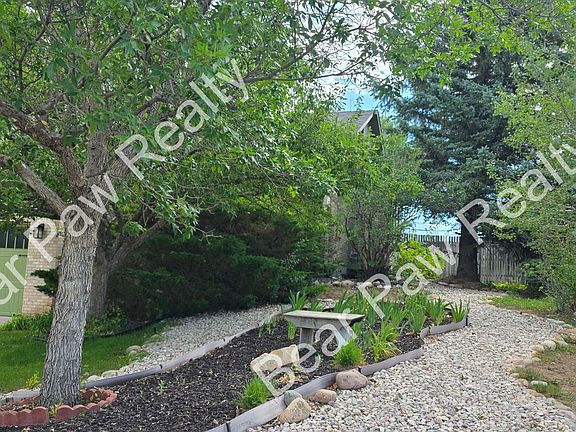 3rd image of 5605 Bluff Pl