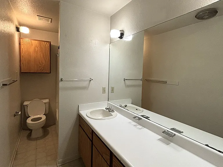 305 Northern Dove Ln #C — Photo 7