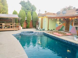 16857 Weddington St, Encino, CA 91436