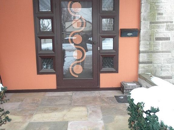 2nd image of 2129 Illinois Ave