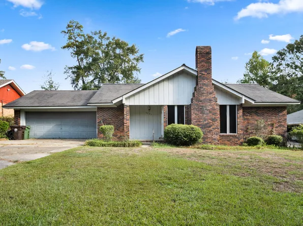 3203 Rosewood Dr, Hattiesburg, MS 39401