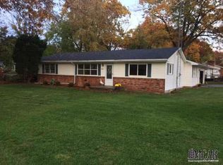 8250 Secor Rd, Lambertville, MI 48144