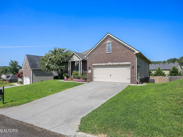 3453 Orange Blossom Ln, Knoxville, TN 37931