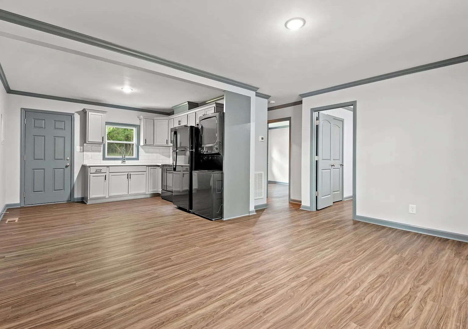 2bd / 1ba near Historic Downtown Louisburg. — Photo 3