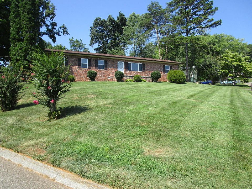 1st image of 5200 Berbera Dr