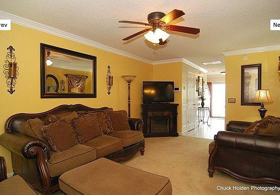 Living Area (Now painted neutral beige)