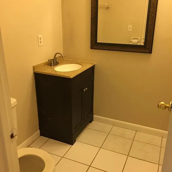 11993 Shakerwood Ln — Photo 4