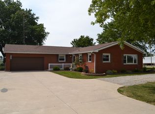 567 Darke Mercer Co Line Rd, Fort Recovery, OH 45846