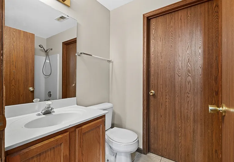 708 Tobermory Ct — Photo 14
