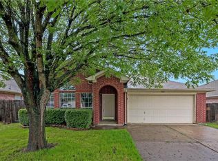 7008 Rovato Dr, Arlington, TX 76001