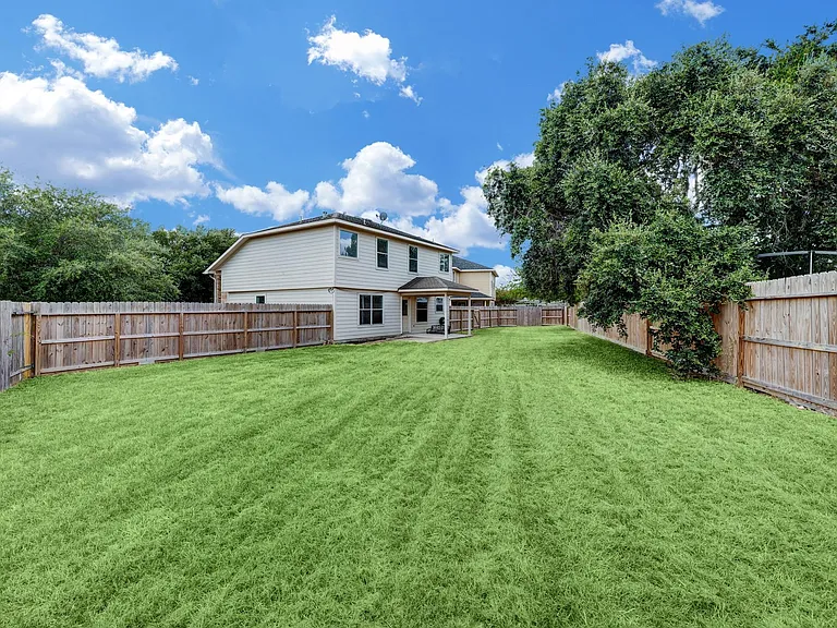 4906 Siros Isle Ct — Photo 10