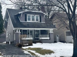 3314 Altamont Rd, Cleveland, OH 44118