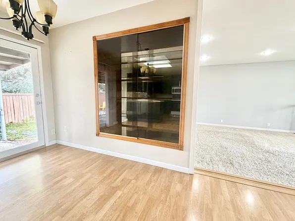 313 E Timothy St, Gillette, WY 82718